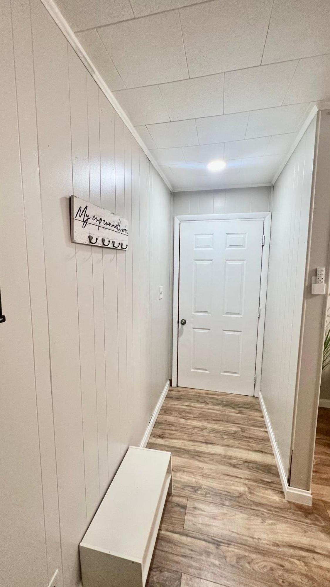 Cozy Buffalo Home-Sleeps 3 Lackawanna Eksteriør billede